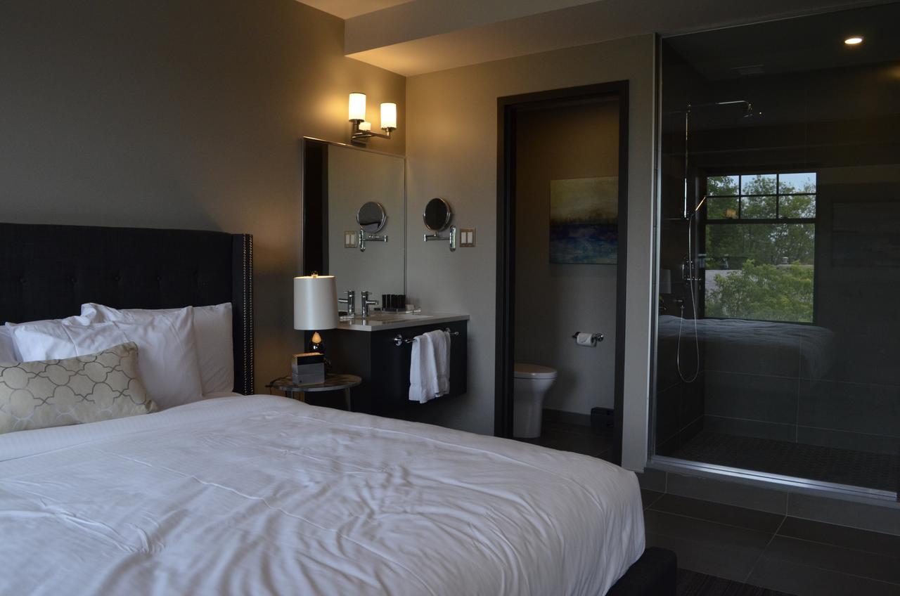 British Hotel And Public House ガティノー 部屋 写真